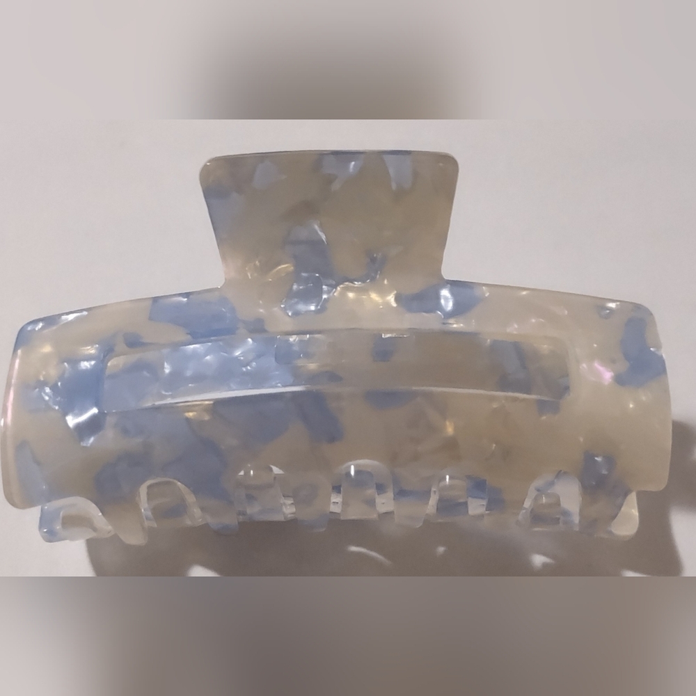 Blue and Cream Hair Claw Clip